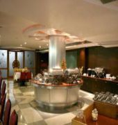 Hotel Maharaja Classic Inn , Haiderabad Buitenkant foto
